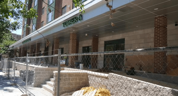 Tyler House 2015 07 #2